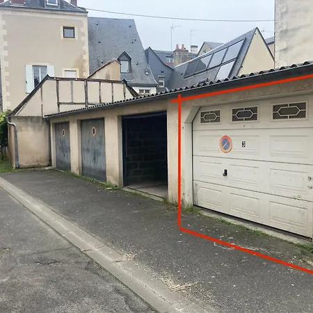 Atypique Et Central : 4 Personnes + Parking Prive Bourges Exterior foto